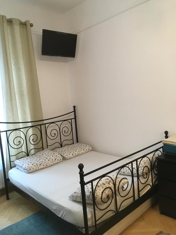 Pure Apartments Krakow Luaran gambar