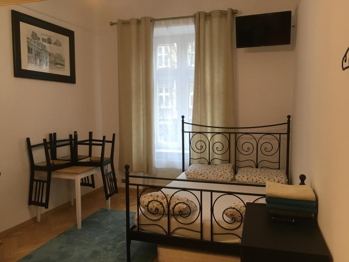 Pure Apartments Krakow Luaran gambar