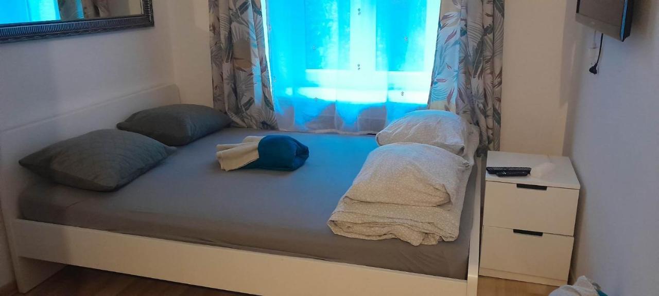 Pure Apartments Krakow Luaran gambar